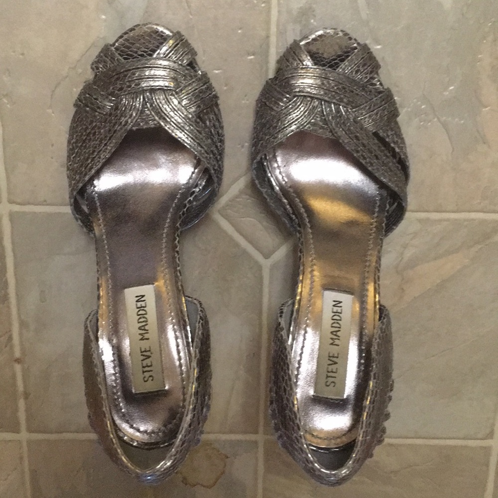 Steve Madden women’s sexy heels